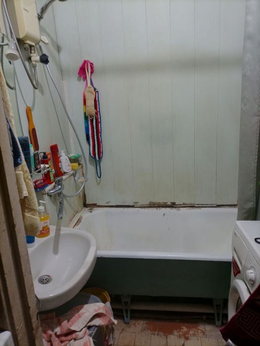 Юнусабад-6. 2/4/4. 60м2. Срочно продается квартира