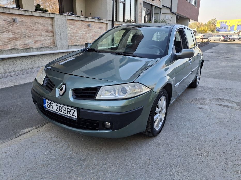 Renault megane 2 1.6 benzină euro 4 fab.2006 
fab.2006
benzina 112cp ,