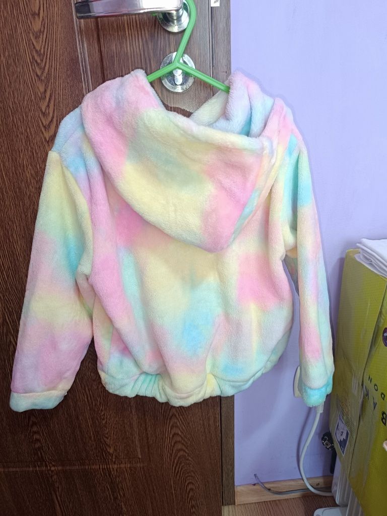 Hanorac multicolor H&m mărime 110-116