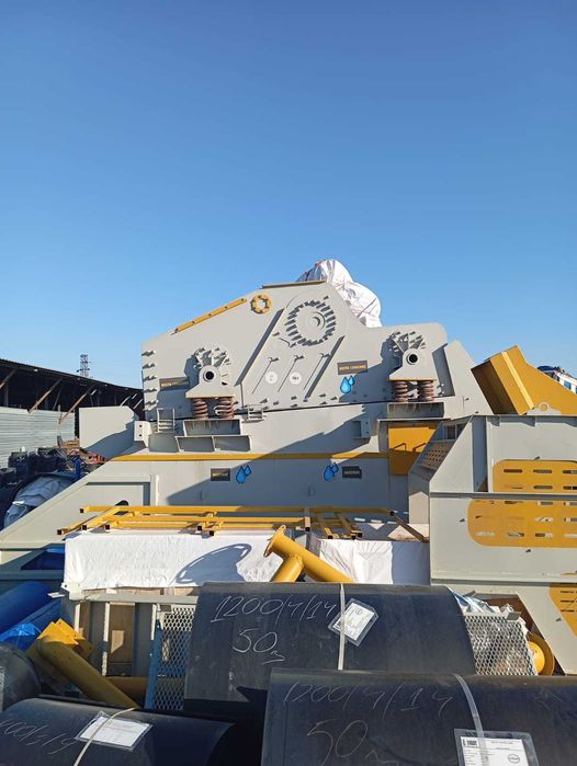 Помпа циклон с обезводнително сито 1200 х 3000