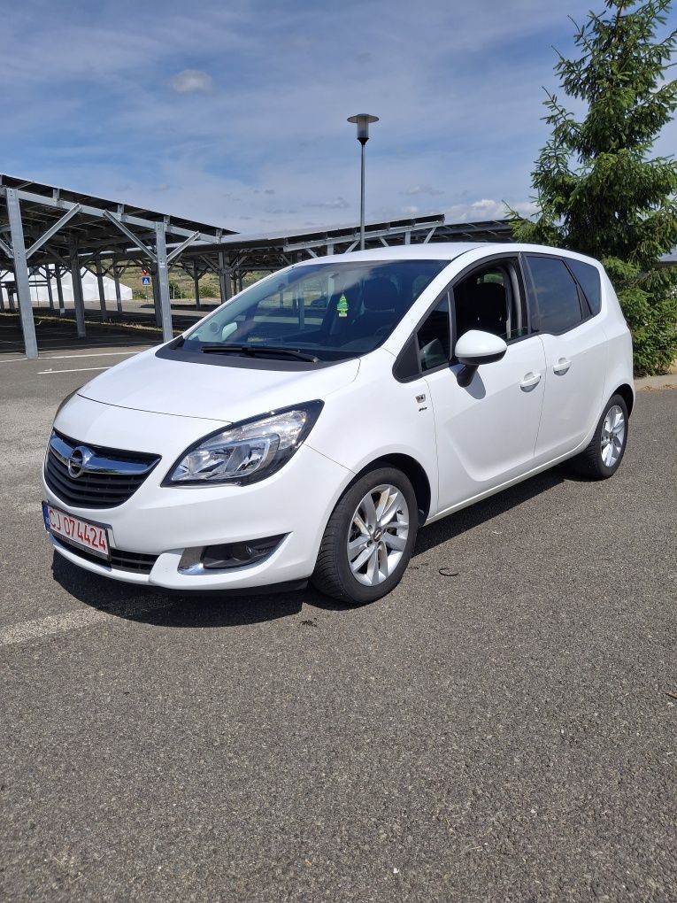 Vând Opel Meriva
