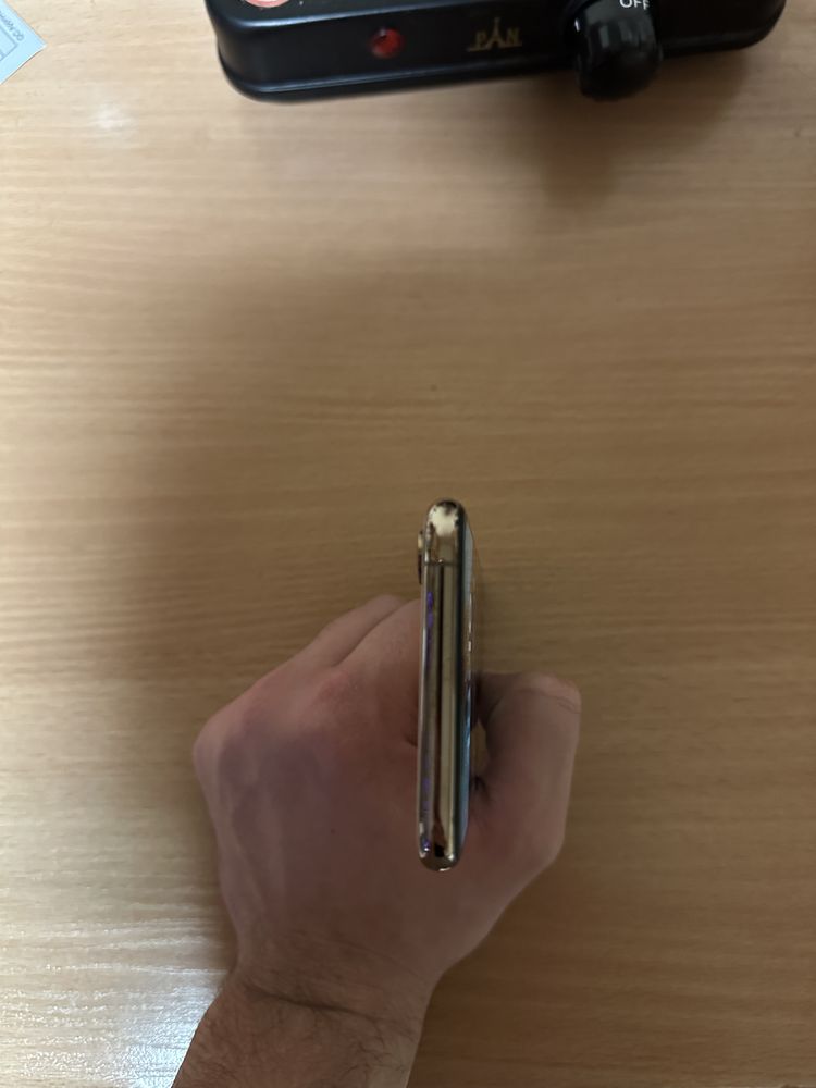 Iphone Xs 64GB Перфектен!