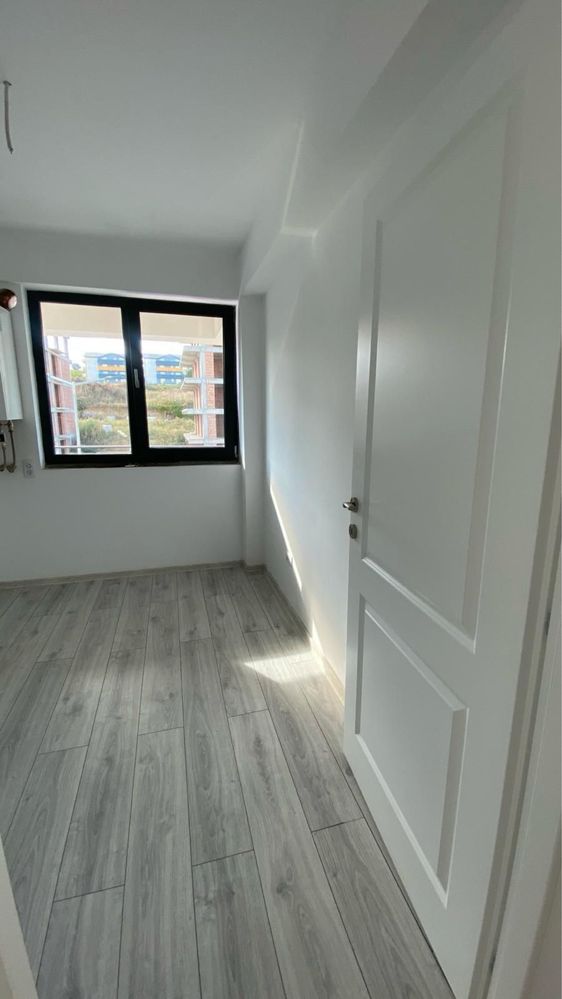 Apartament 2 camere decomandat, nou, de vanzare