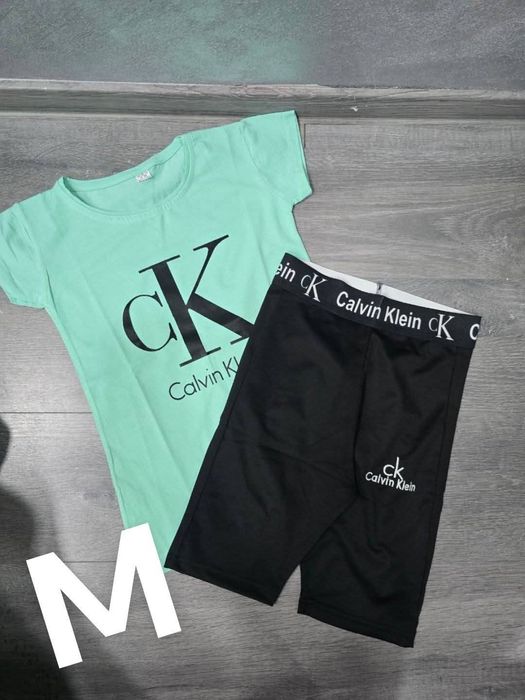 Colanți damă fitness--model scurt