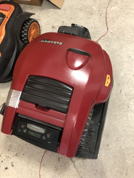 Roboti gazon 300”mp robomow city 110 si yard force