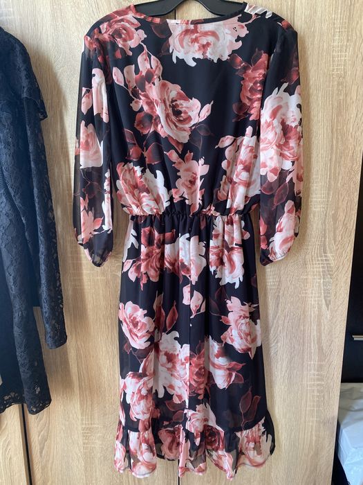 Дамски рокли