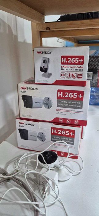 Видеонаблюдение Hikvision в комплекте 4 камеры