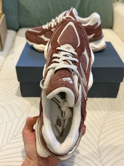 Оригинални New Balance 9060 rich oak