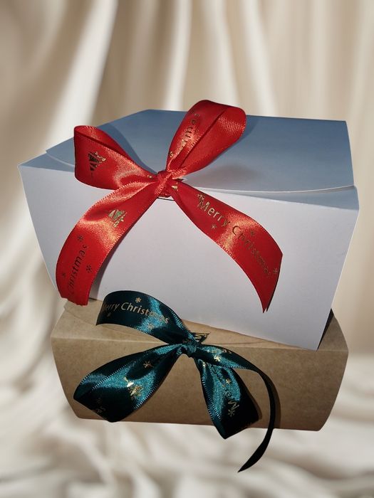 Коробки подарочные с лентой!