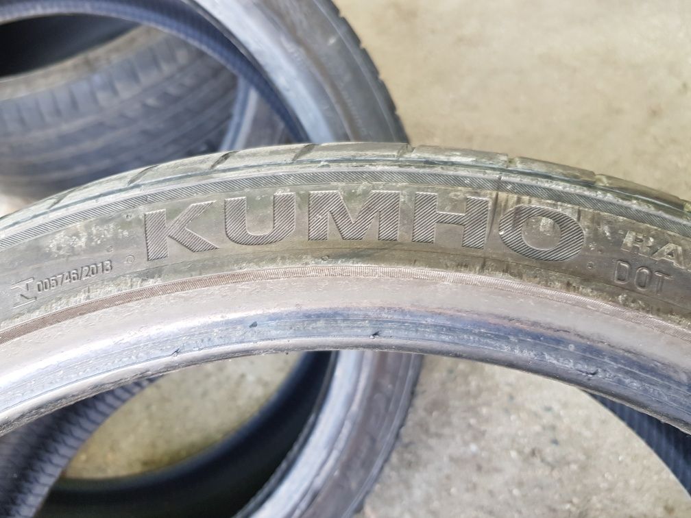 225/35/19  kumho