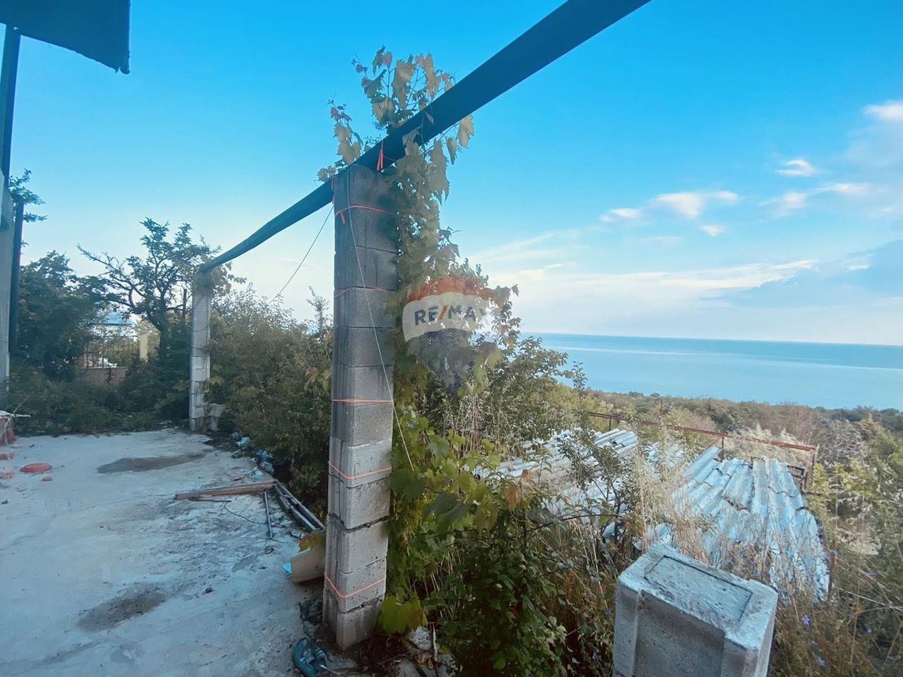 Продава се Парцел в Балчик - 634 кв.м за 127 €/кв.м - Снимка #1