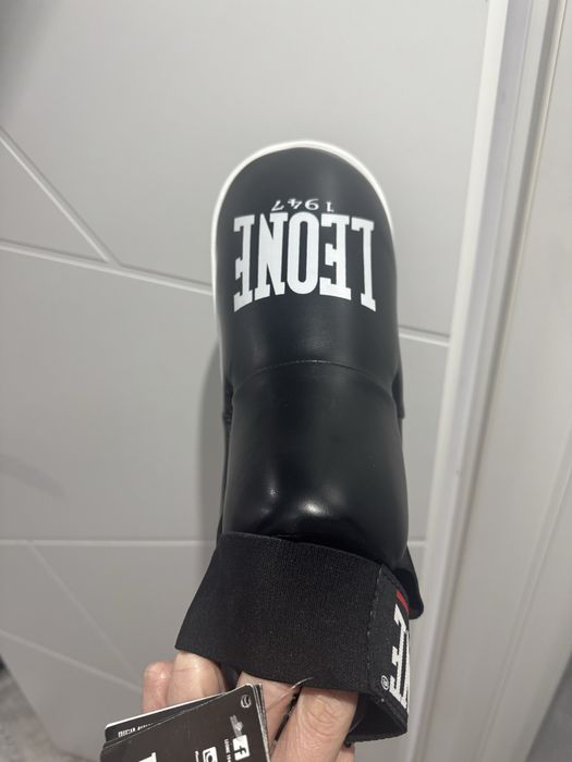 Set protectie tibie si botosei kickbox Leone