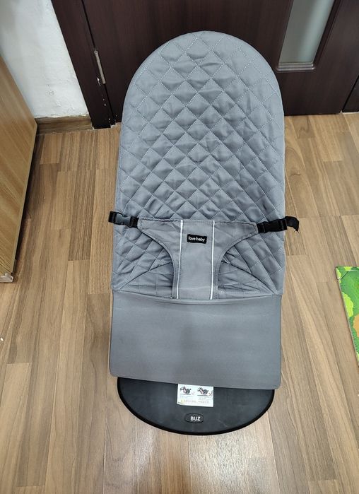 Balansoar bebeluș ergonomic – 3 trepte, gri