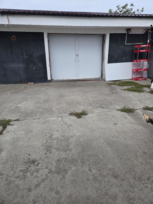 Hala de inchiriat zona Lidl Baba Novac