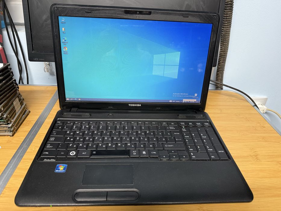 Laptop Toshiba Satellite c660d - 1c7