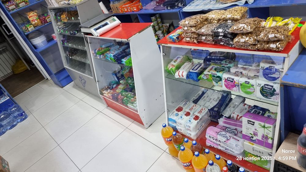 Стилаж, савдо полкалари