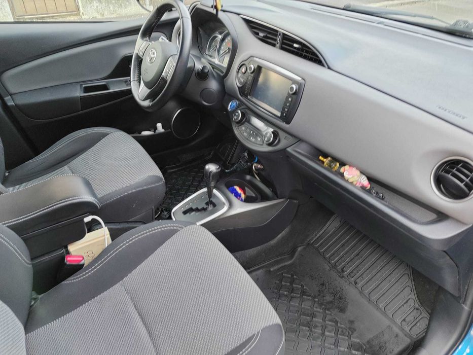 Toyota Yaris Hibrid