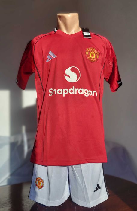 Футболни екипи - Liverpool, Real Madrid, Barca, Arsenal, Man City