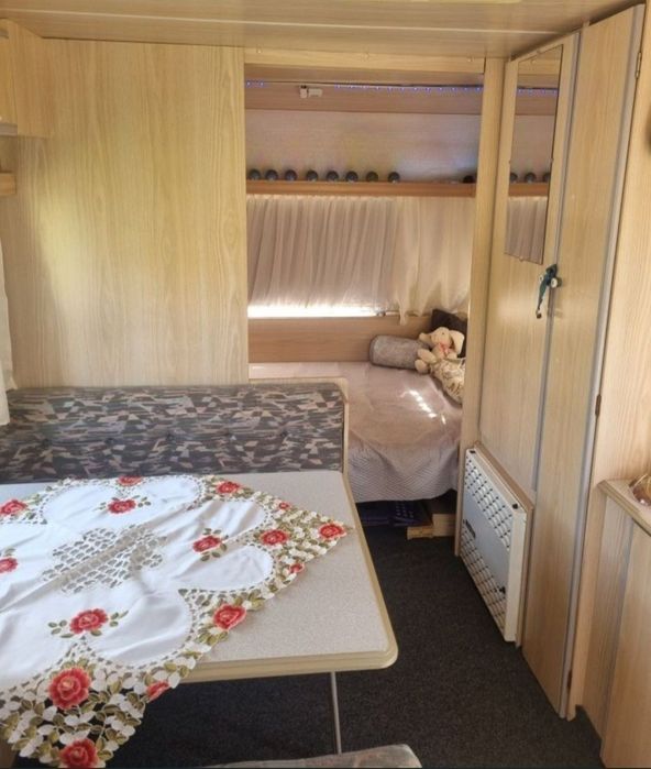 Vând  Rulotă Caravelair