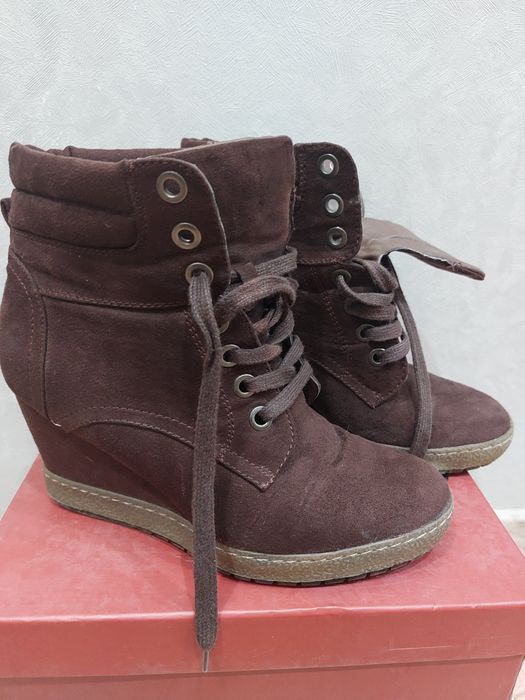 Полусапожки демисезонные отдам