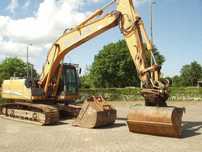 Dezmembram excavator Case CX210 - piese second