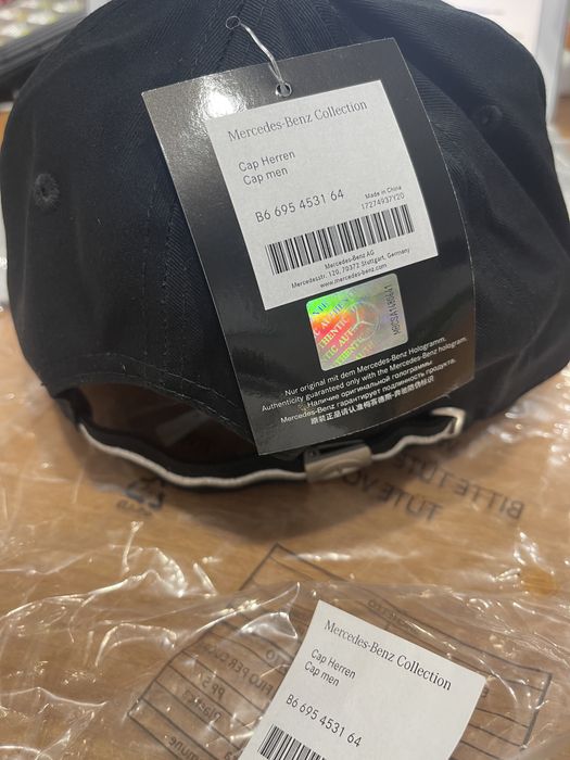 Sapca neagra Mercedes