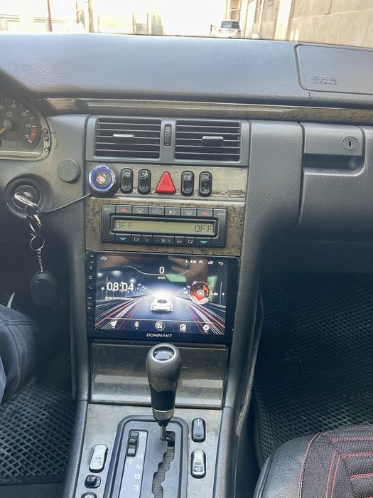 Продам Mercedes 210 в хорошем состоянии