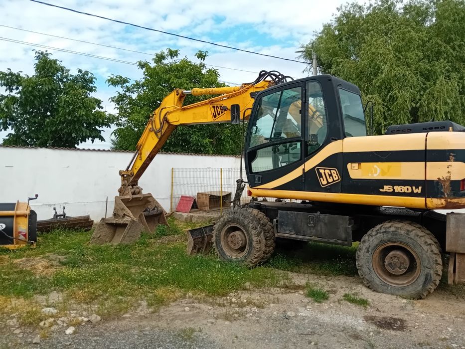 Excavator jcb js 160w 18 tone