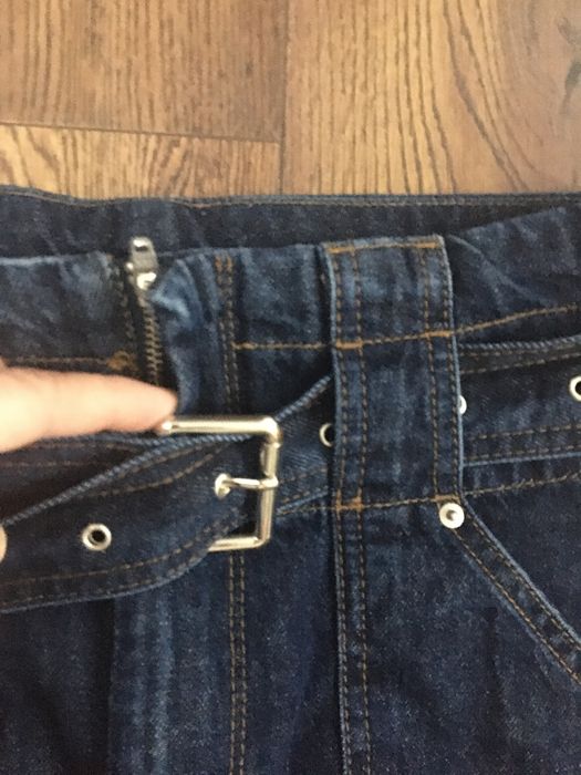 Fusta blugi treisferturi marime 36