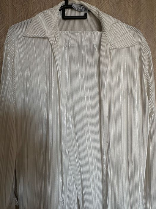 Продам женскую одежду