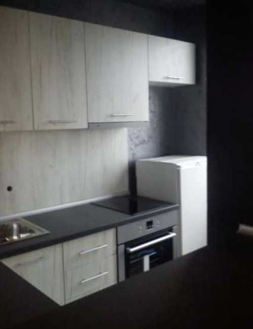 Дава се под наем Двустаен апартамент в Бургас, Възраждане - 40 кв.м за 190 € - Снимка #3