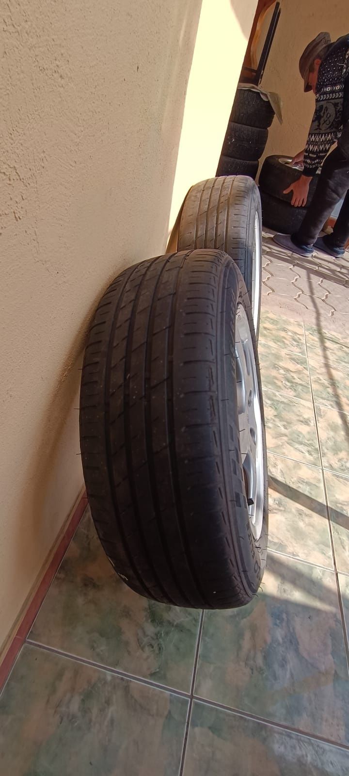 Cauciucuri cu jenti Ford 185/65 R15