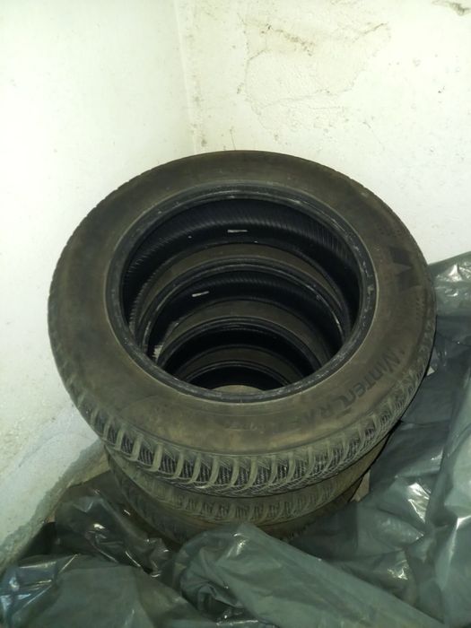 Зимни гуми Kumho Wintercraft 195/60/R15