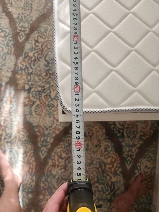 Детская подростковая  кровать с мягкой спинкой и ящиками для хранения