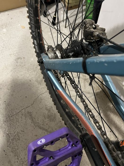 Боен твърдак: Drag c1 custom