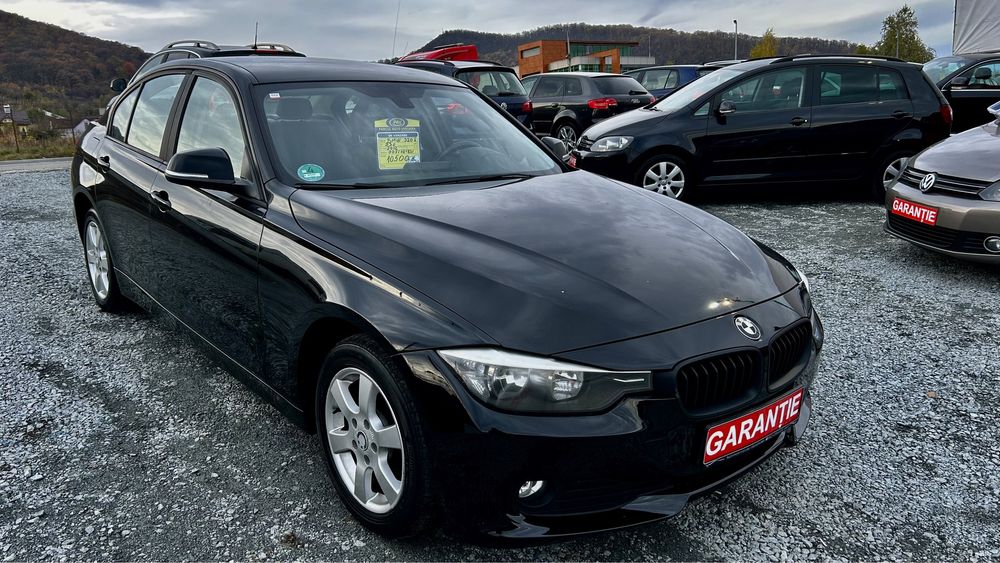 Bmw f30 2.0D-157000 KM An 2012 Garantie 12 Luni