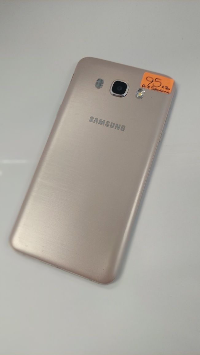 Samsung J4 Цвят Златен Телефон Втора Употреба Тестван и Проверен