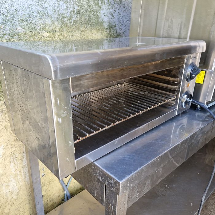 Salamandra inox 4 nivele, aparat gratinat