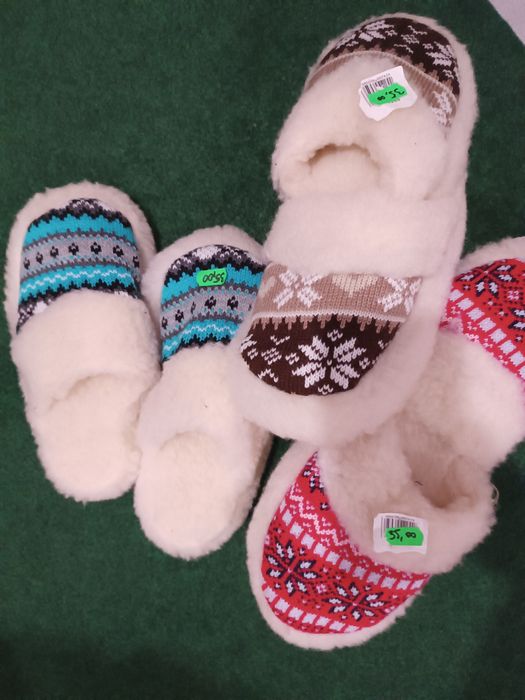 Papuci călduroși de lână NOI