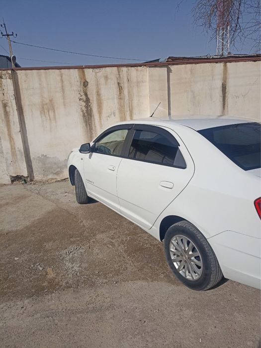 cobalt 2015 avtomat metan