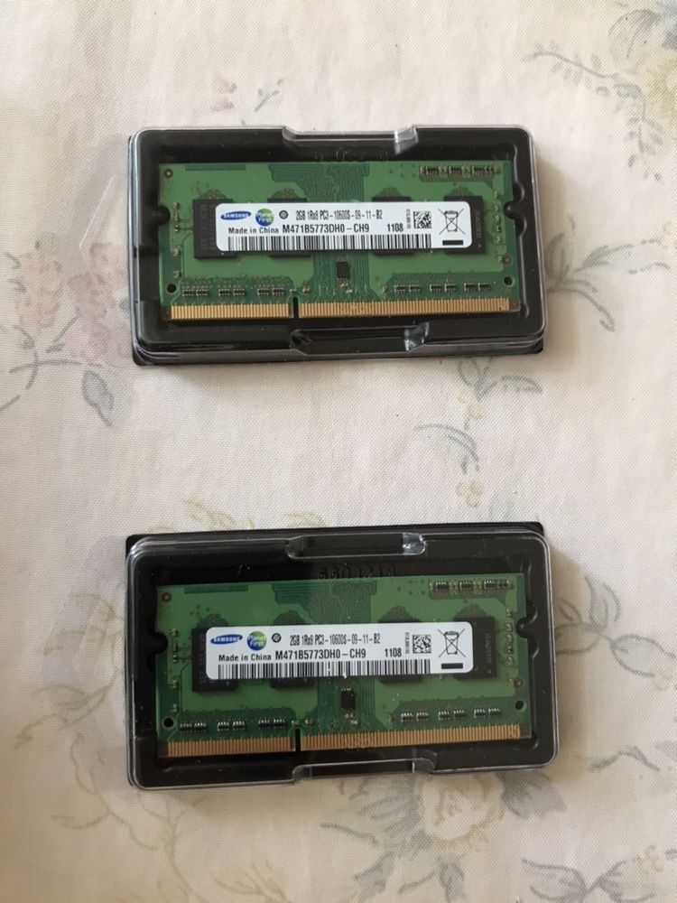 2 х 2GB DDR3 RAM Memory Samsung - чисто нови