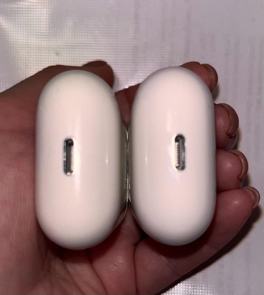 AirPods 1 серия, 2 пары