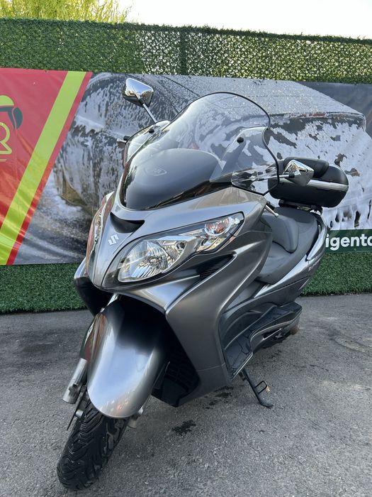 Suzuki Burgman 400