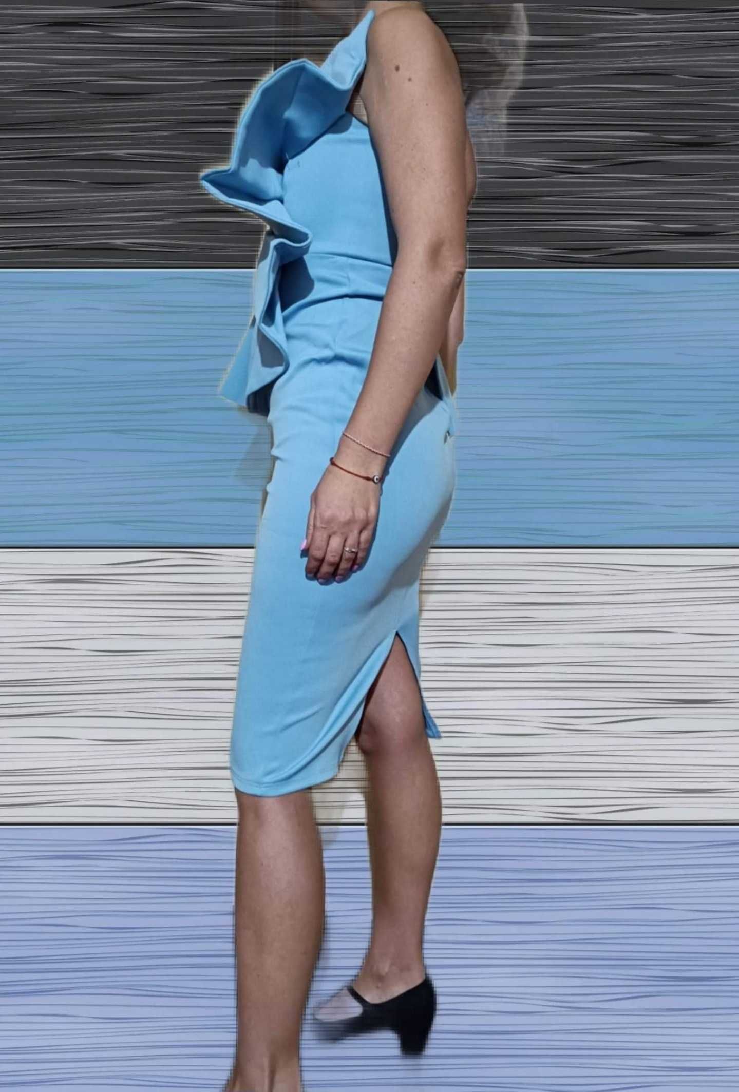 Кокетна елегантна визия рокля Асос
