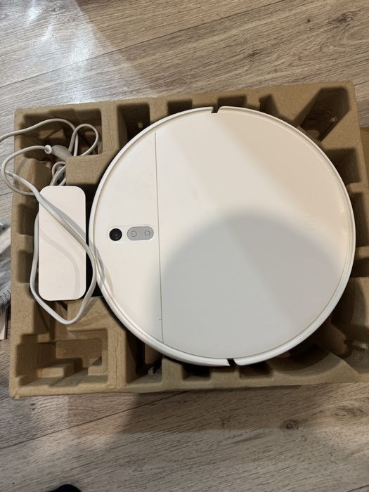 Робот-пылесос xiomi