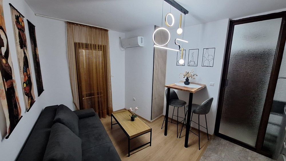 Дава се под наем Двустаен апартамент в Пловдив, Мараша - 50 кв.м за 474.3 € - Снимка #1