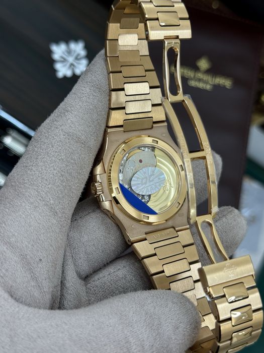 Patek Philippe Nautilus Gold