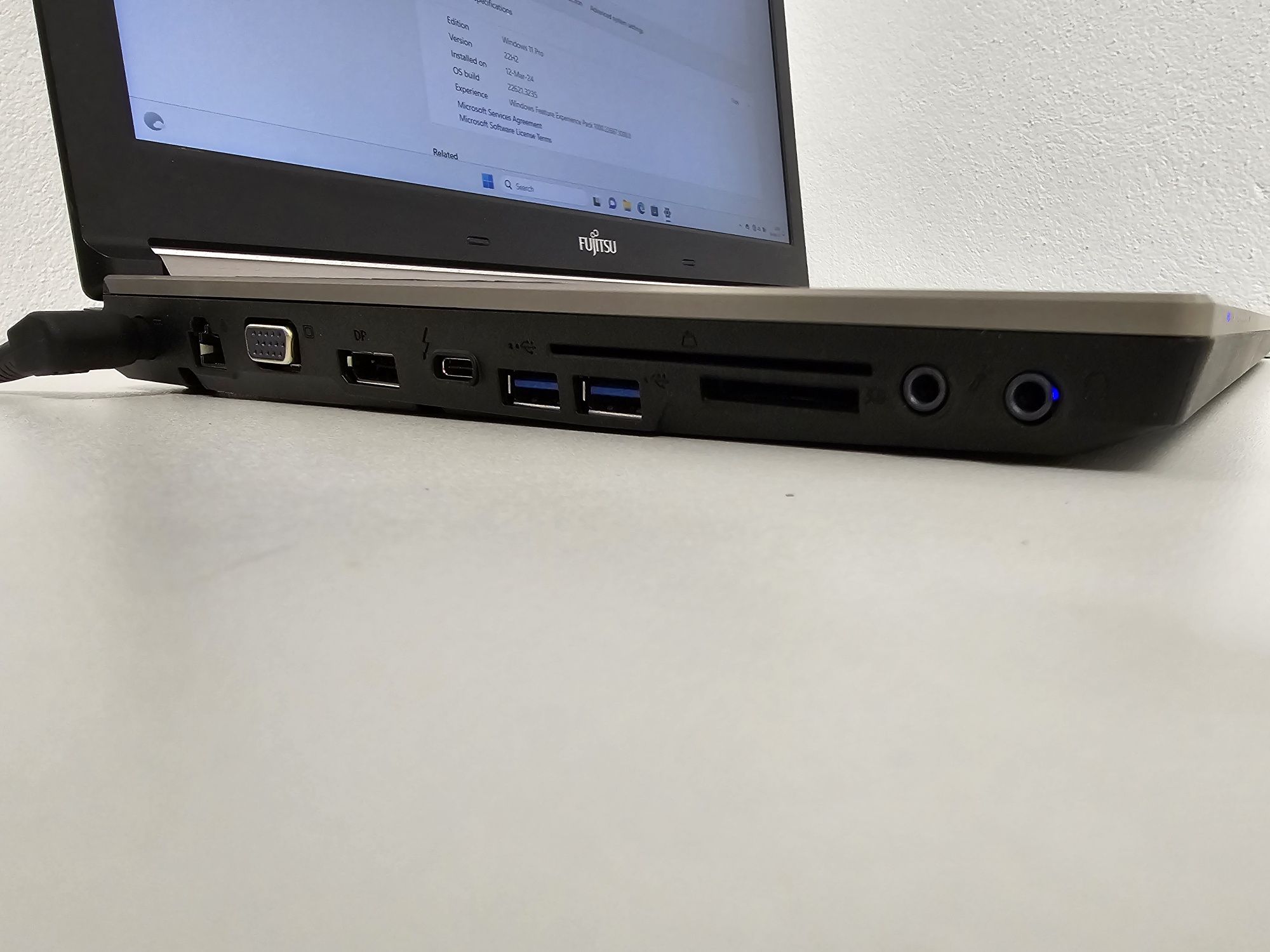 Laptop Fujitsu Celsius H760