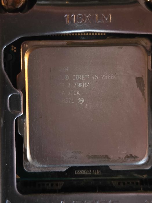 KIT placa de baza  Gigabyte - cu procesor I5 - 3,30 Ghz