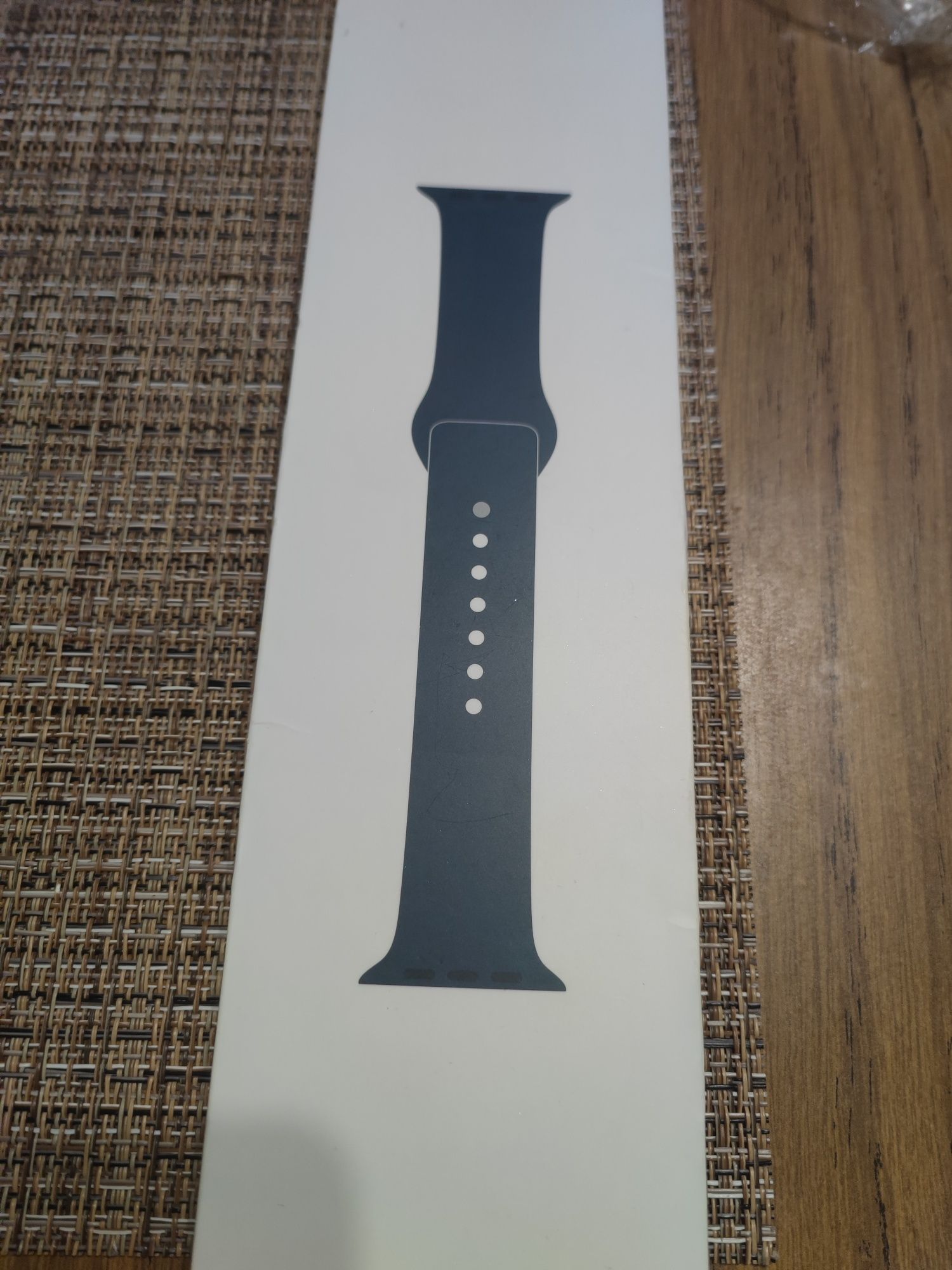 Каишка за Apple Watch от Apple - 41mm Starlight Sport Band